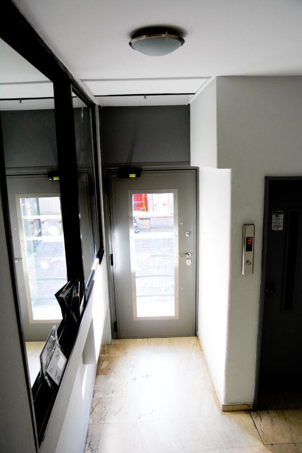 Dafni Luxury Suites Atenas Exterior foto