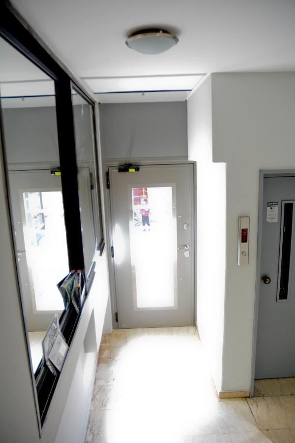 Dafni Luxury Suites Atenas Exterior foto