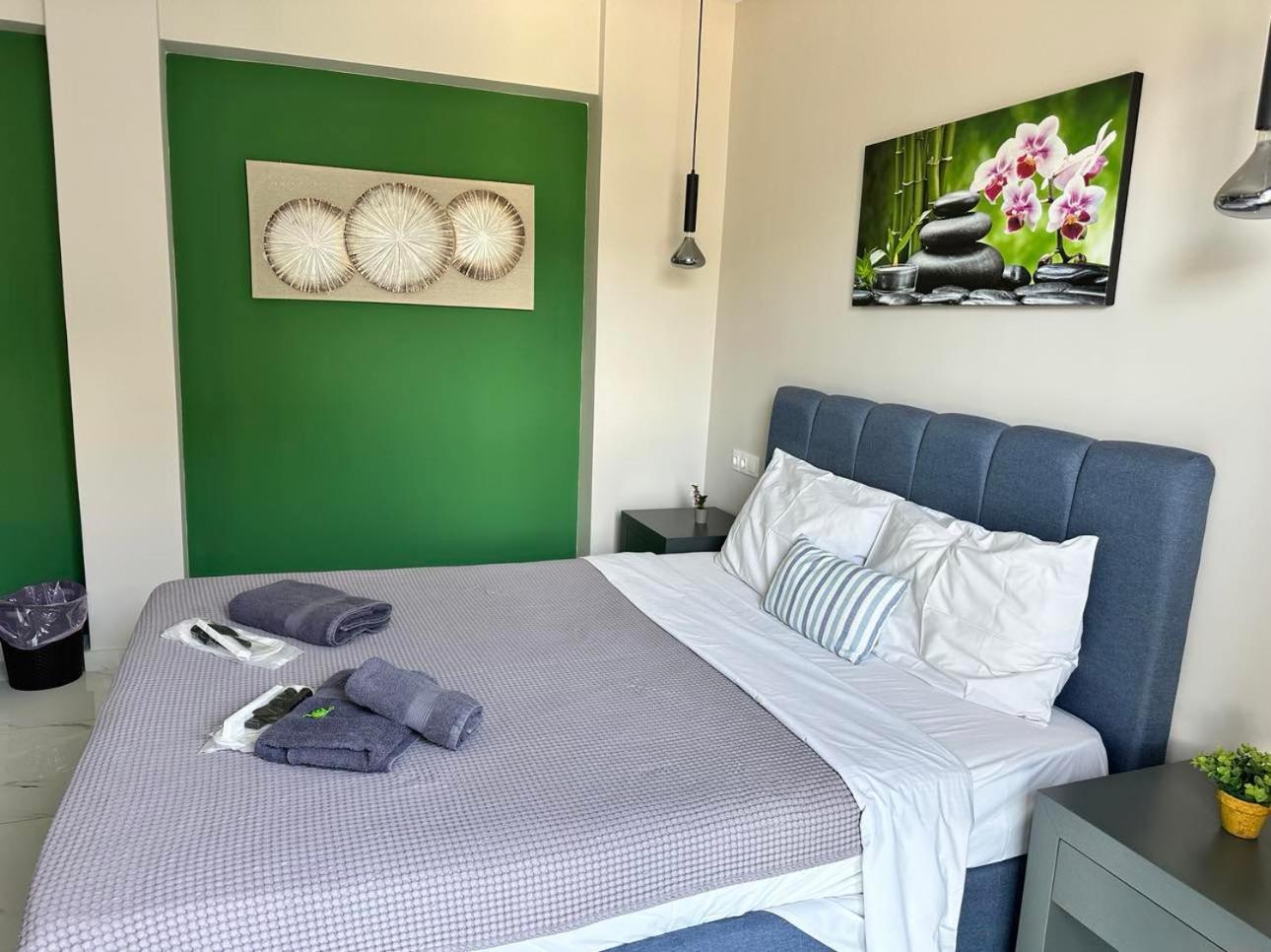 Dafni Luxury Suites Atenas Exterior foto
